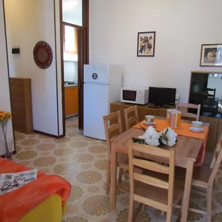 Charming In A Quiet Area Apartment